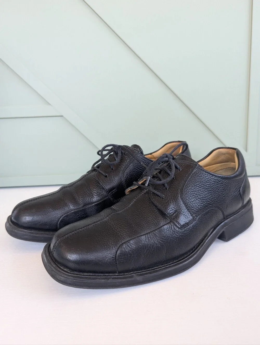 Belvedere Classic Black Leather Lace-Up Derby Shoes for Men